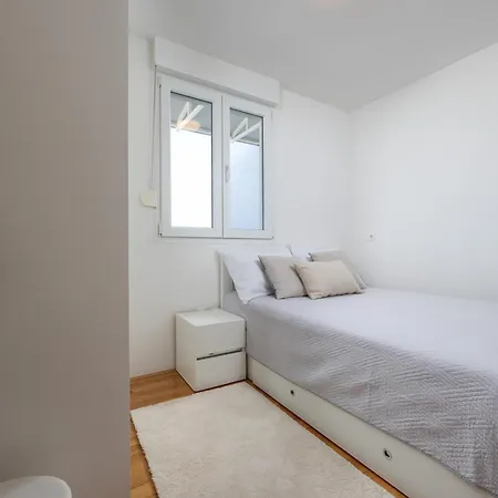 Rose Penthouse Lägenhet