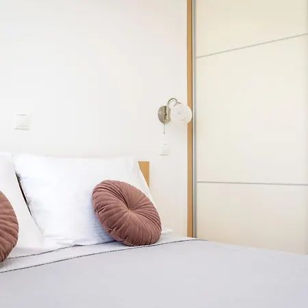 アパート Rose Penthouse スプリト